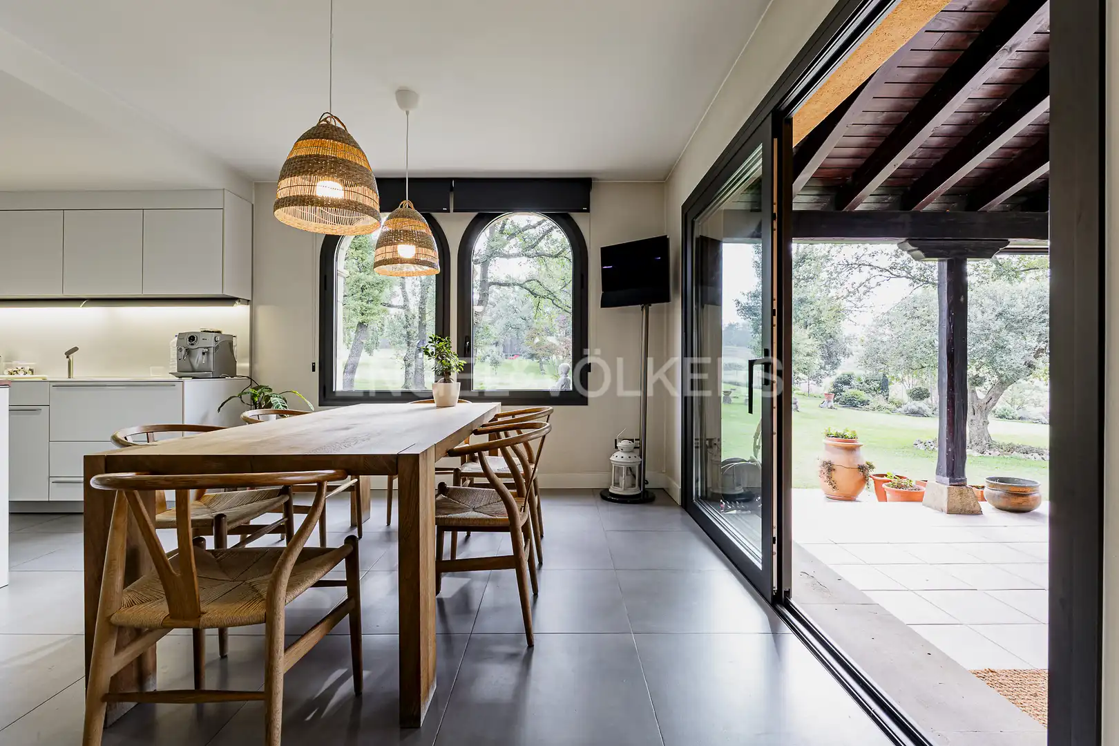 Esszimmer von Country house zum Verkauf in Torelló mit Klimaanlage, Heizung und Privatgarten