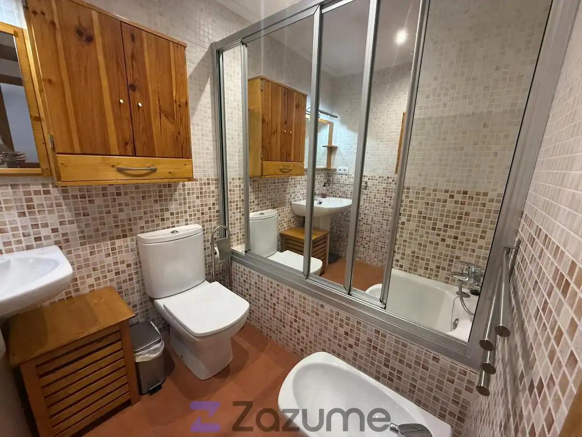 Apartament amb terrassa de lloguer a Carrer Ambaixador Irles, imagen 10