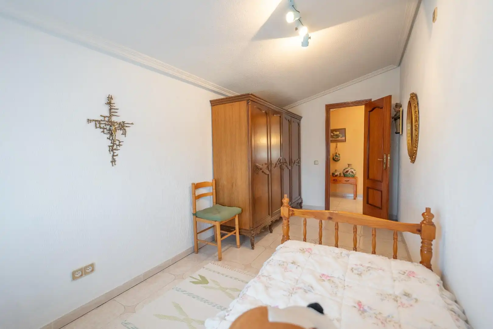 Dormitori de Finca rústica en venda en Carranque amb Aire condicionat, Calefacció i Jardí privat
