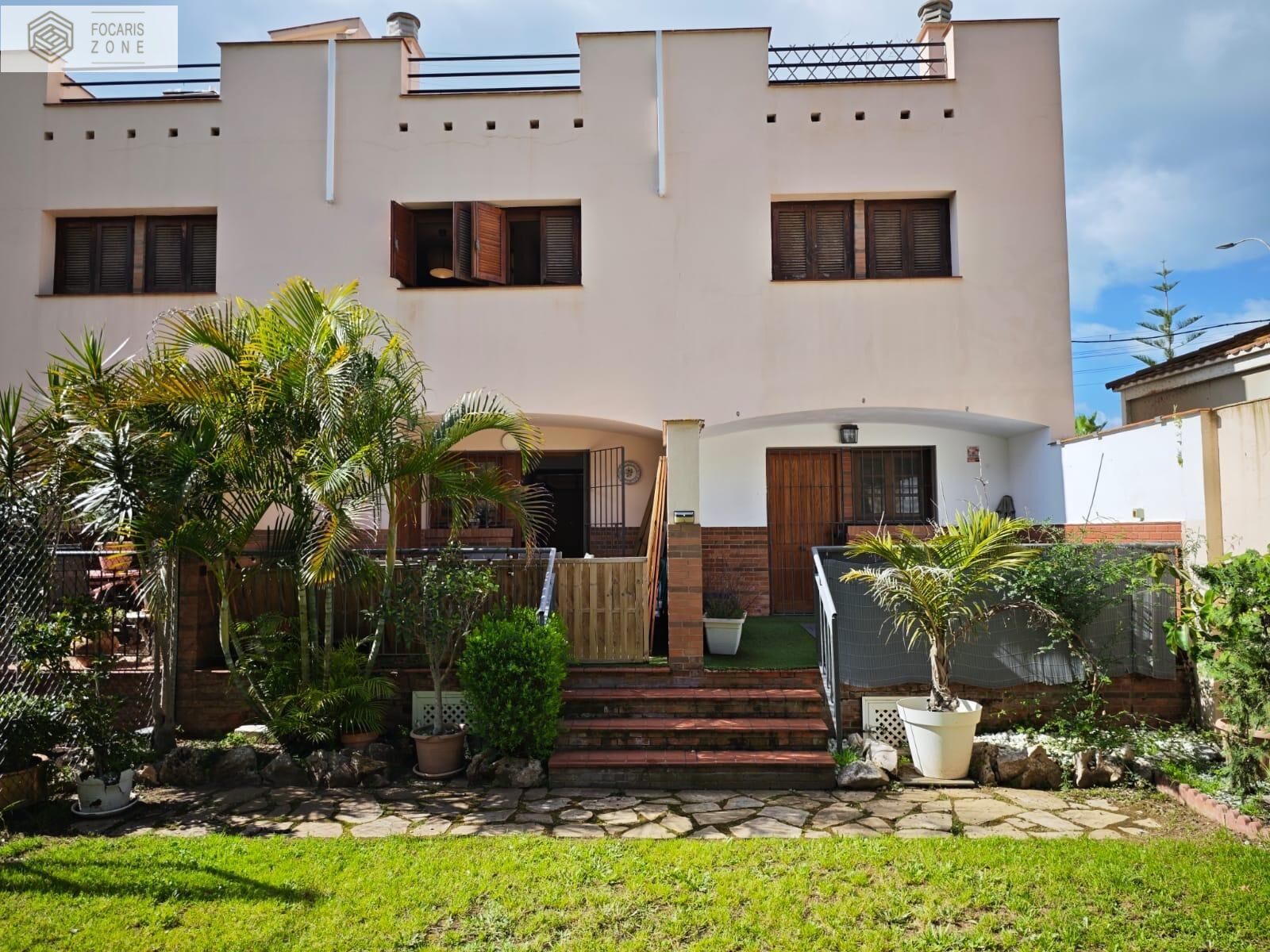 Casa adosada en venta en Calle de la Cortijada de los Pérez, Benajarafe