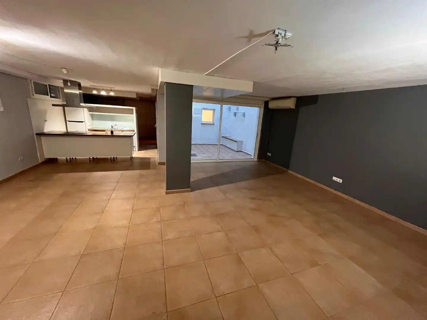 Loft con ascensor en venta en Calle sant Dalmir 3, imagen 5