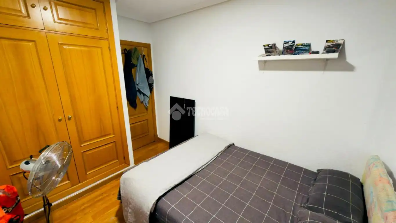 Habitación de Piso en venta en Seseña con Calefacción y Balcón