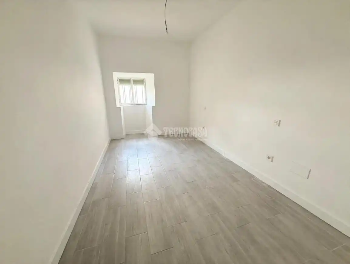 Flat for sale in Aranjuez  with Alarm