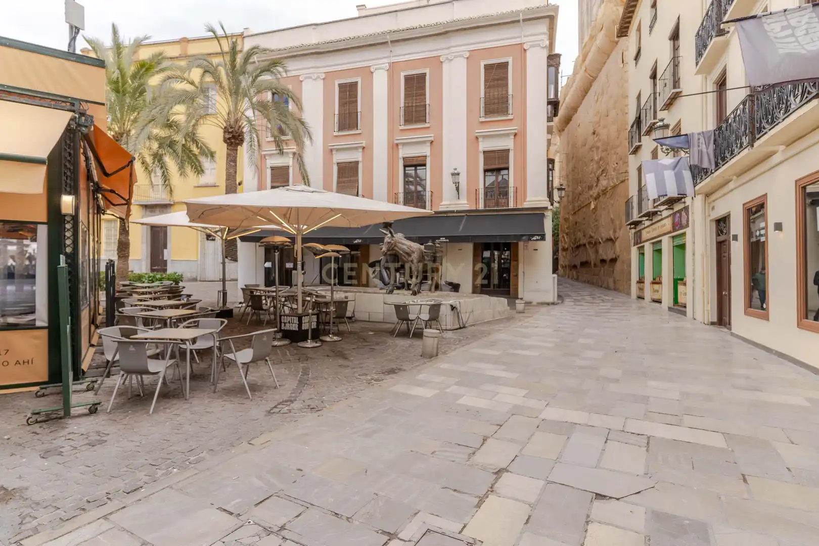 Exterior view of Apartments for sale in Granada  with Oven, Washing machine and Microwave