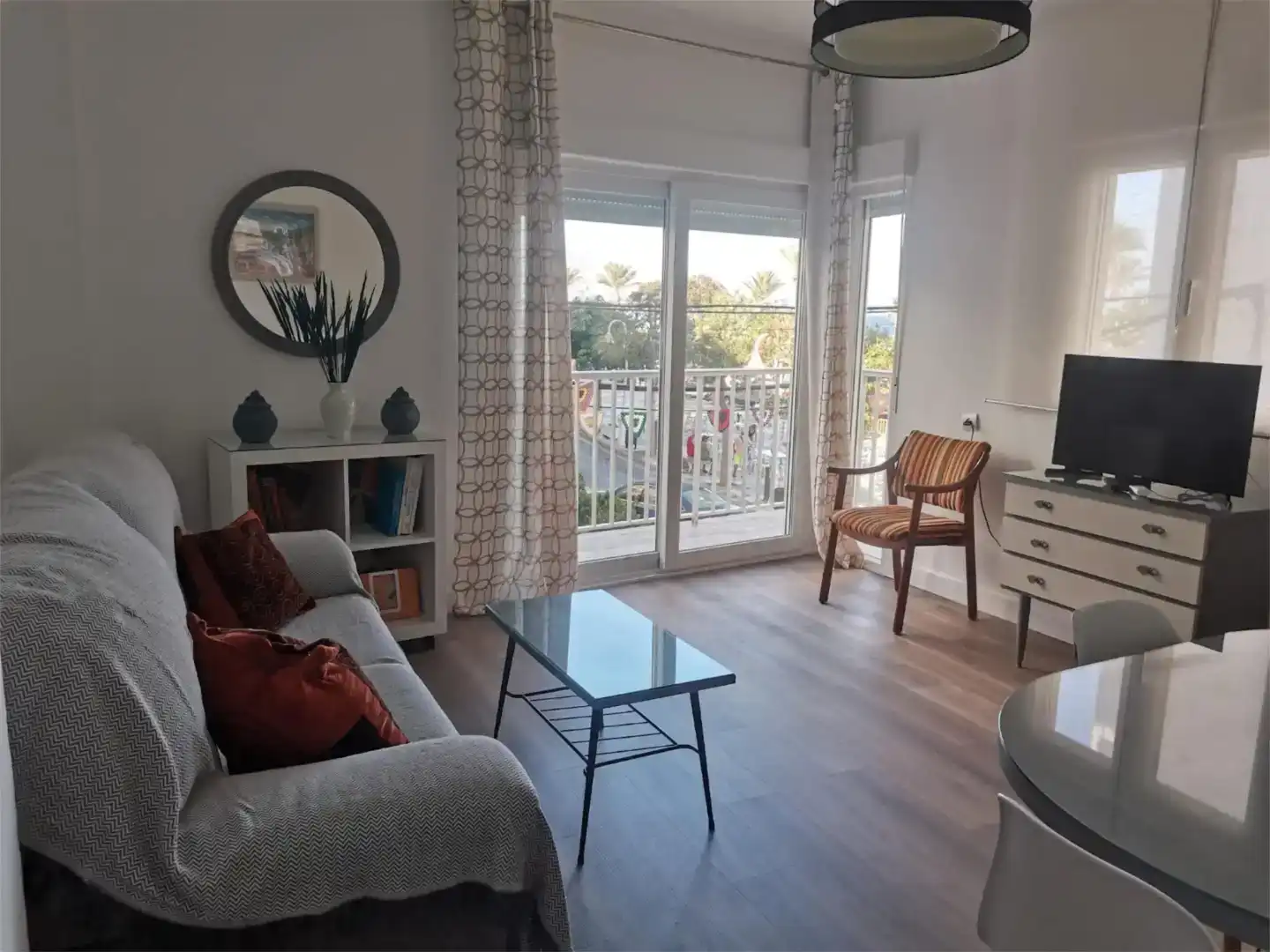 Wohnzimmer von Wohnung zur Miete in Gualchos mit Klimaanlage