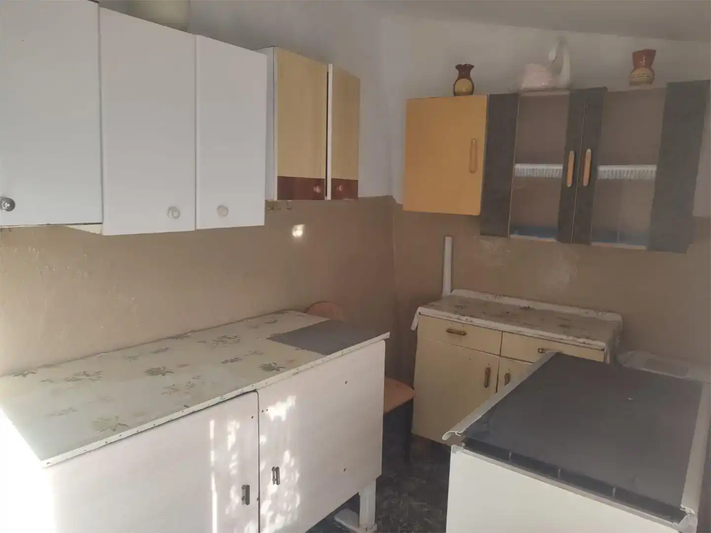 Cuina de Finca rústica en venda en Madrigal de las Altas Torres