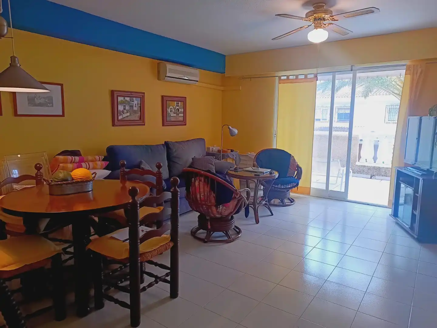 Wohnzimmer von Wohnungen zum Verkauf in La Manga del Mar Menor mit Terrasse, Möbliert und Ofen