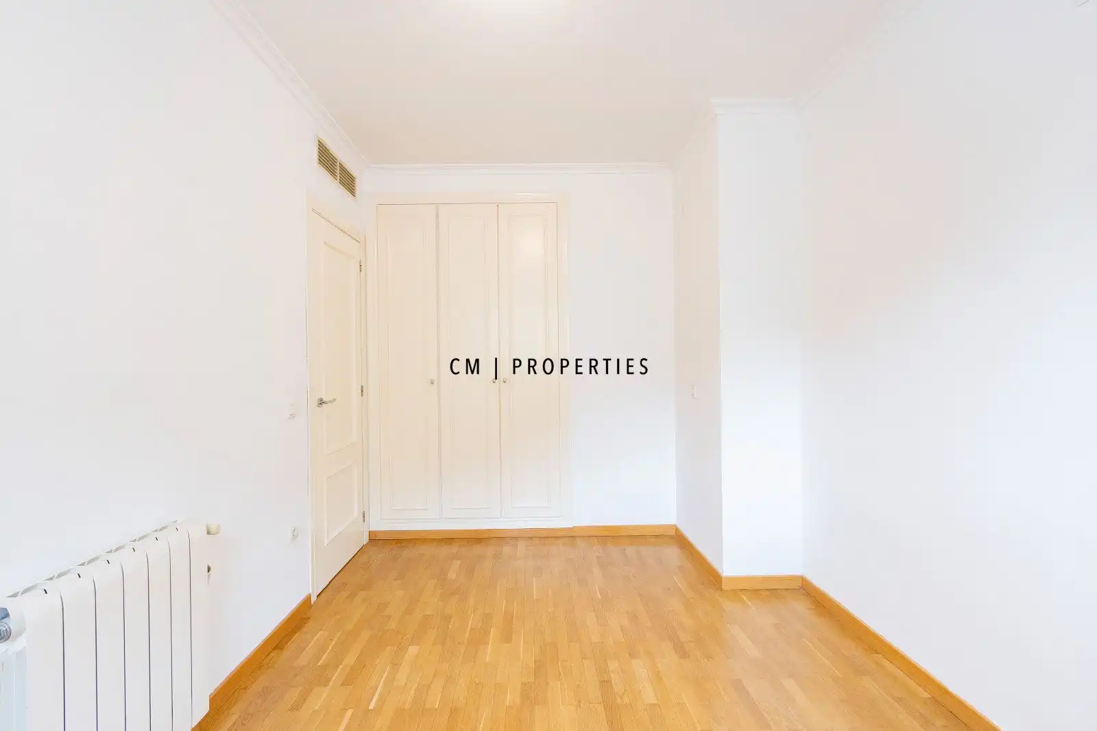 Habitación de Piso de alquiler en Valencia con Aire acondicionado, Calefacción y Parquet