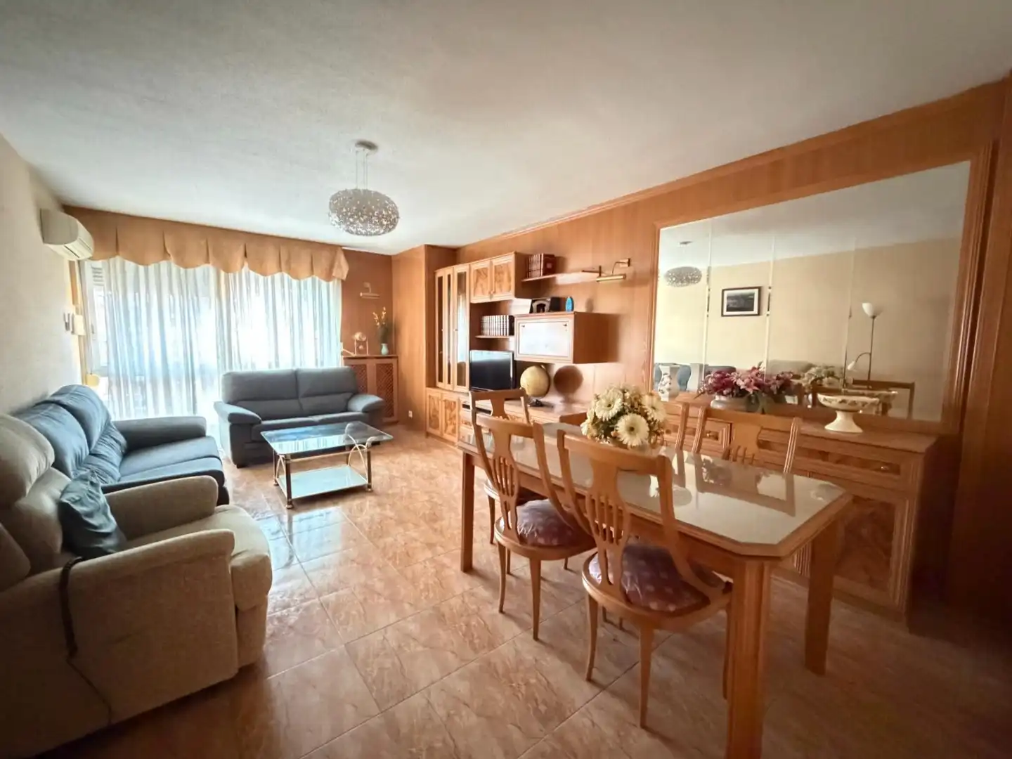 Sala d'estar de Pis en venda en Getafe amb Aire condicionat, Calefacció i Traster