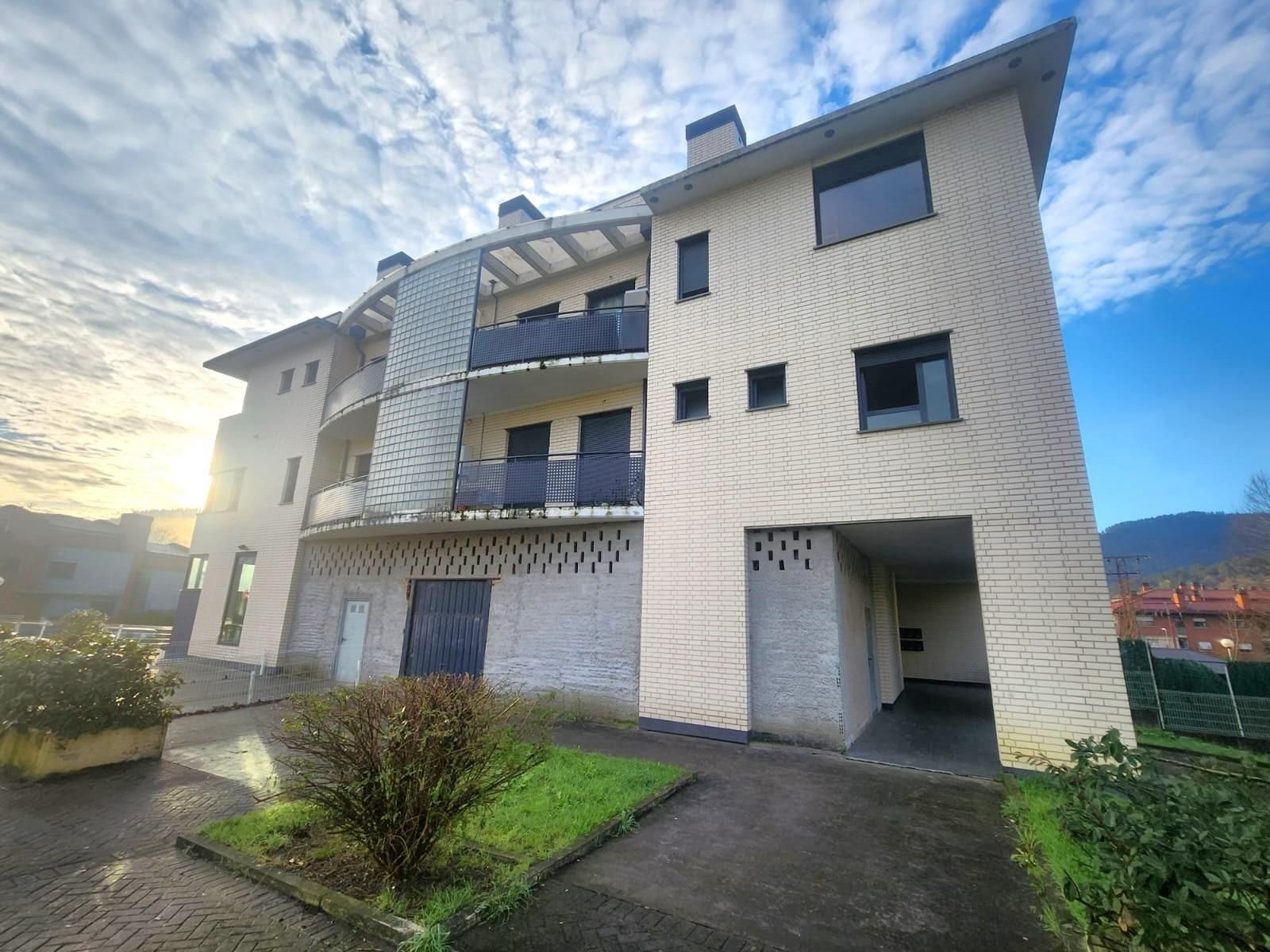 Flat for sale in Sopuerta