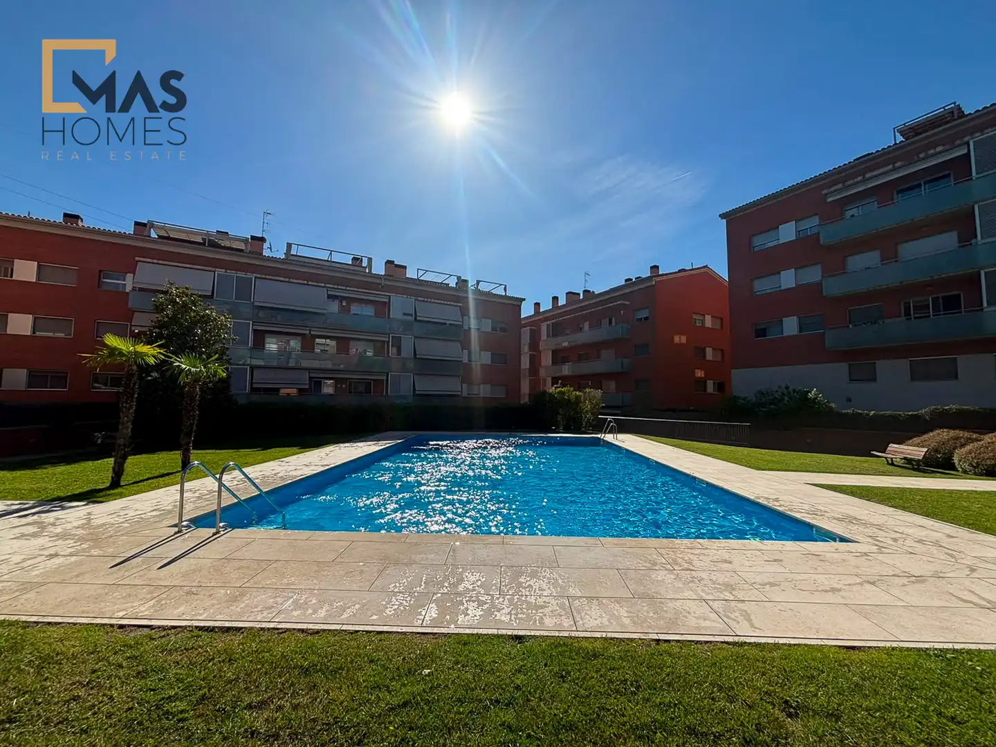 Piscina de Pis en venda en Rubí amb Aire condicionat, Calefacció i Balcó