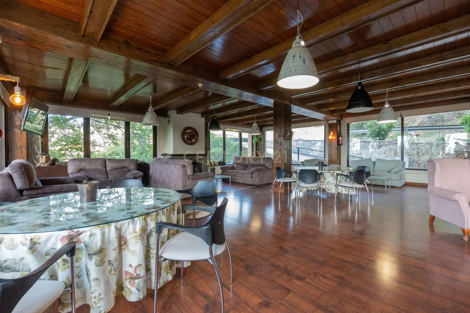 Esszimmer von Gebäude zum Verkauf in Sierra Nevada mit Gemeinschaftspool
