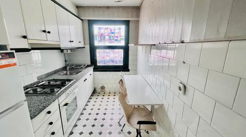 Foto 3 de Piso en venta en Ronda de Outeiro, Os Mallos, A Coruña Capital