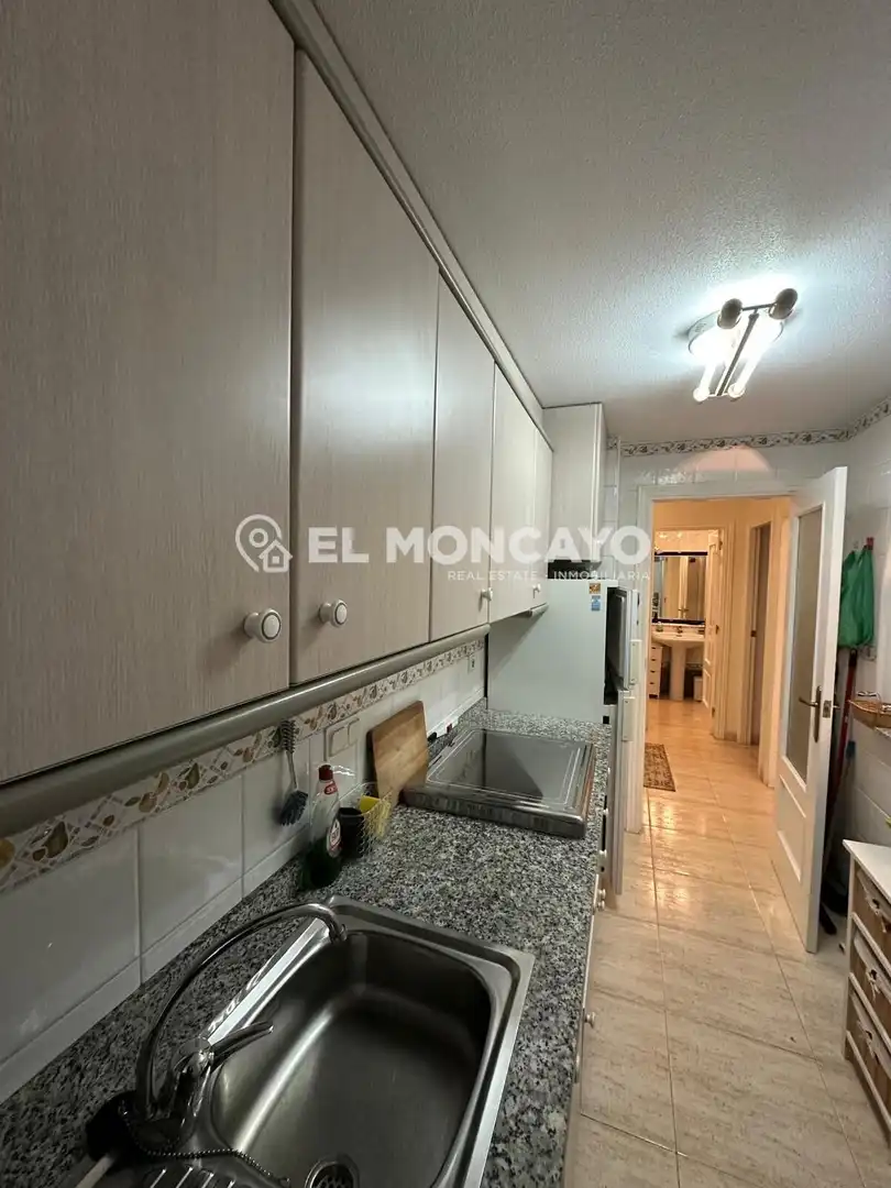 Apartment with terrace for sale in Las Viñas, imagen 2