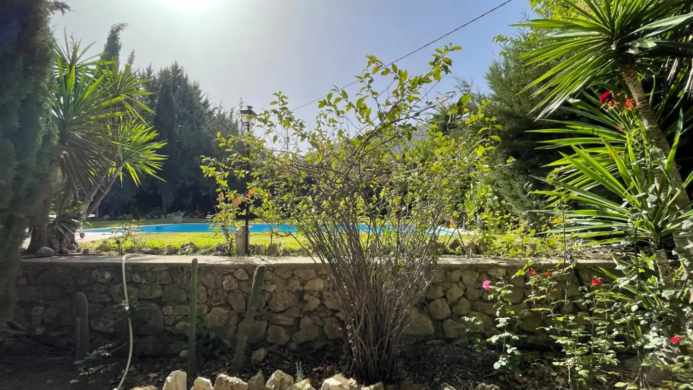 Jardí de Casa o xalet en venda en Carcabuey amb Calefacció, Jardí privat i Terrassa