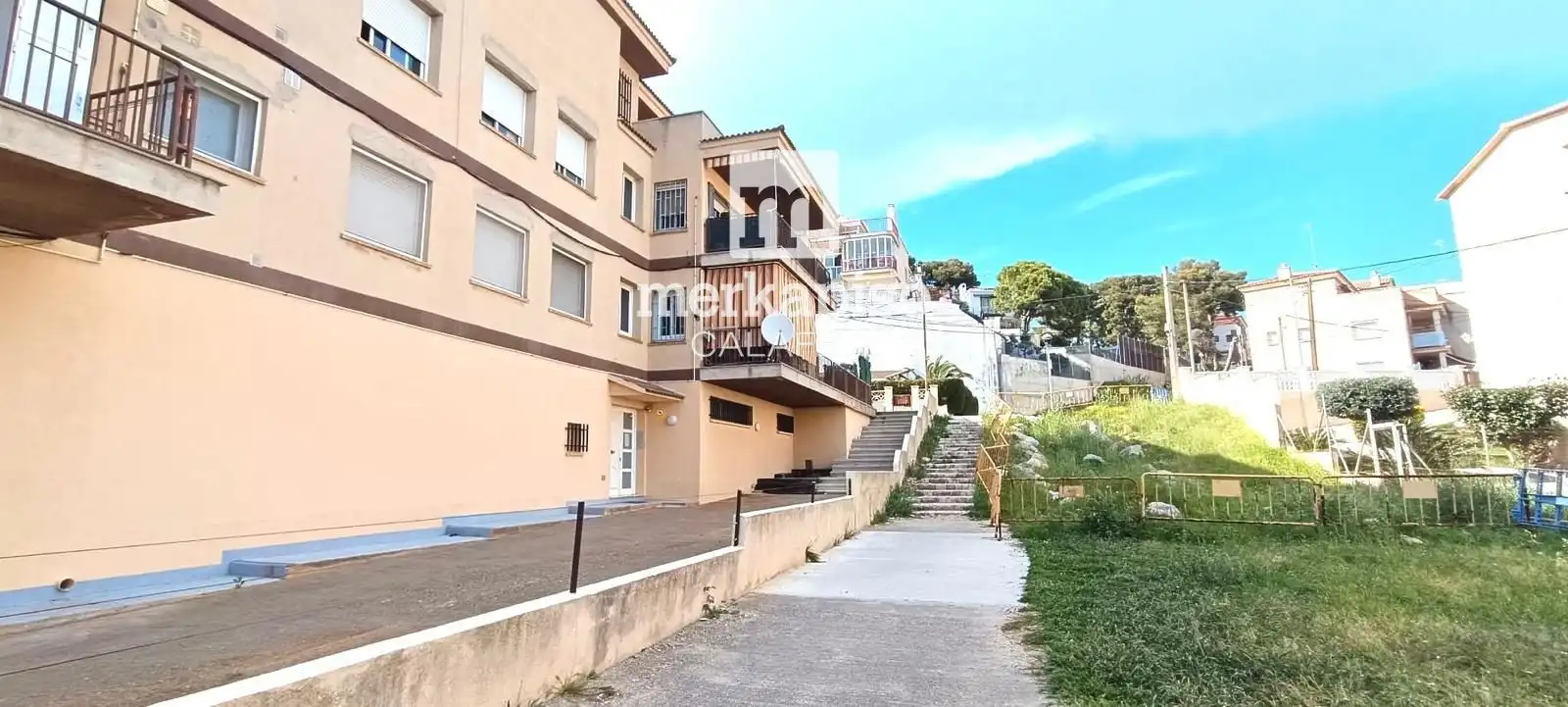 Vista exterior de Pis en venda en Calafell amb Terrassa i Traster