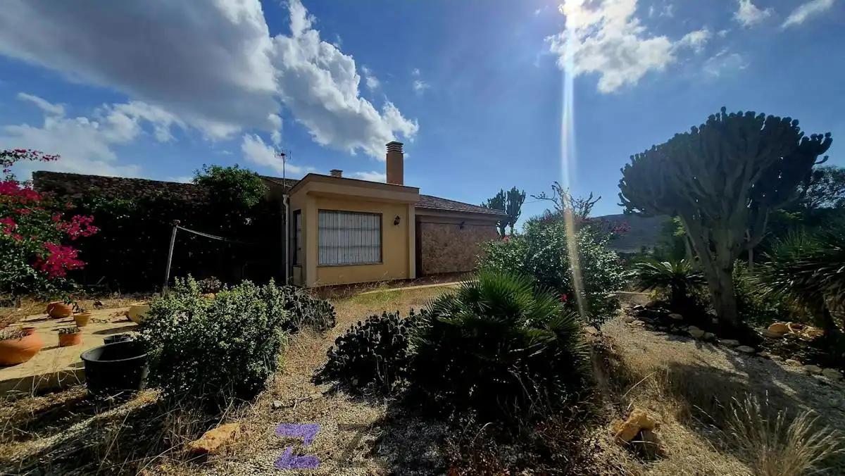 Exterior view of Houses for rent in Pedanías Oeste