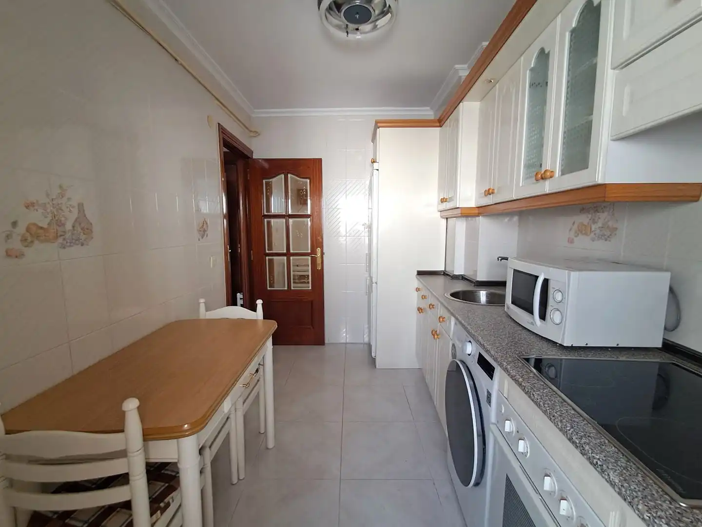 Cocina de Piso en venta en Valladolid con Calefacción, Parquet y Terraza