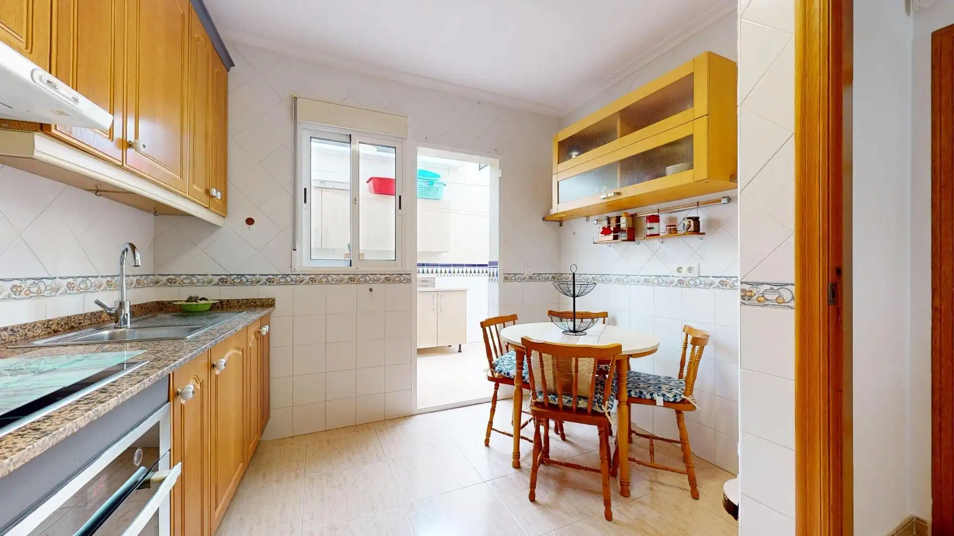Cocina de Casa adosada en venta en San Pedro del Pinatar con Aire acondicionado, Terraza y Trastero
