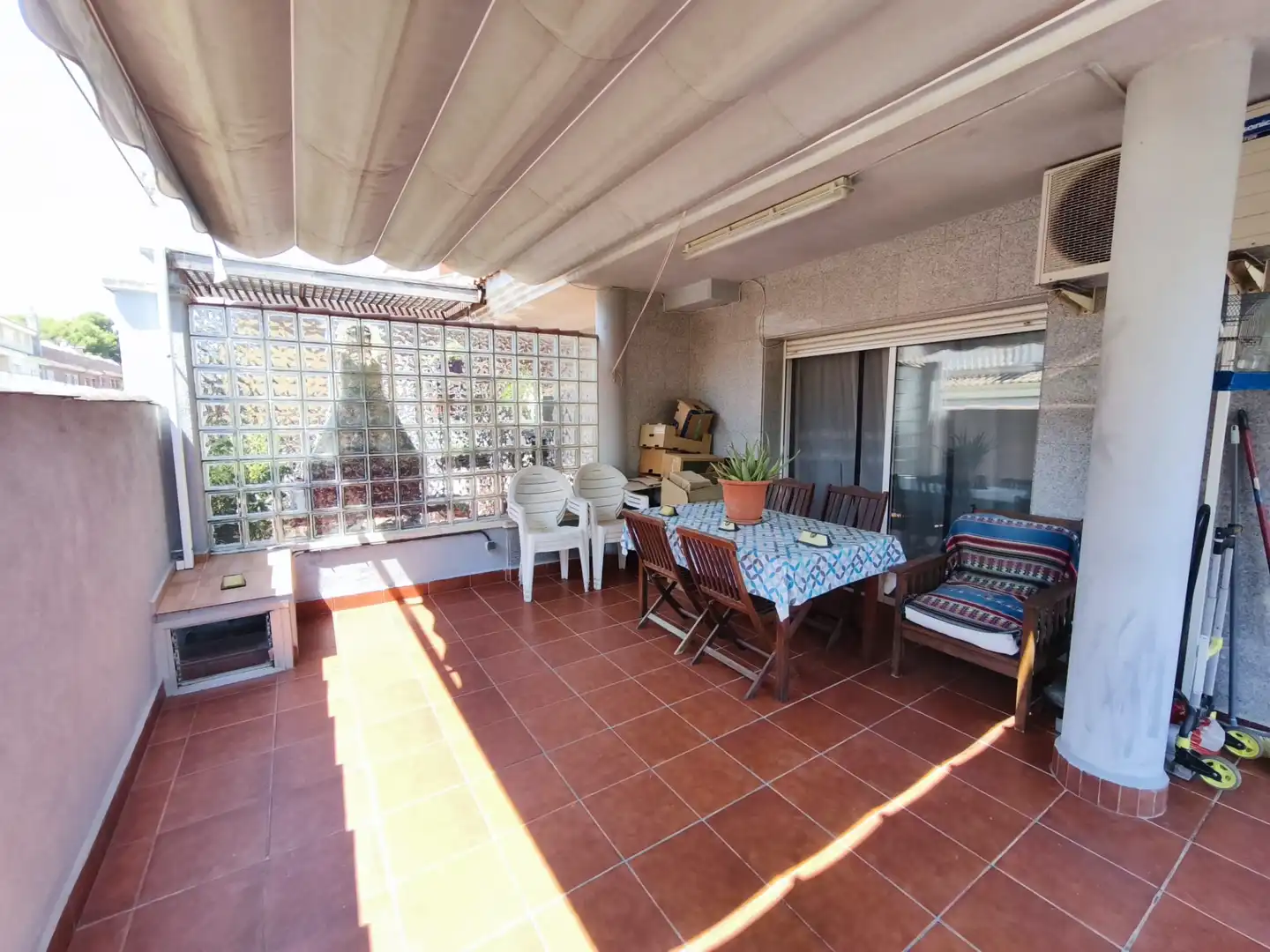 Casa pareada con terraza en venta en Carrer la Roca 20, imagen 13