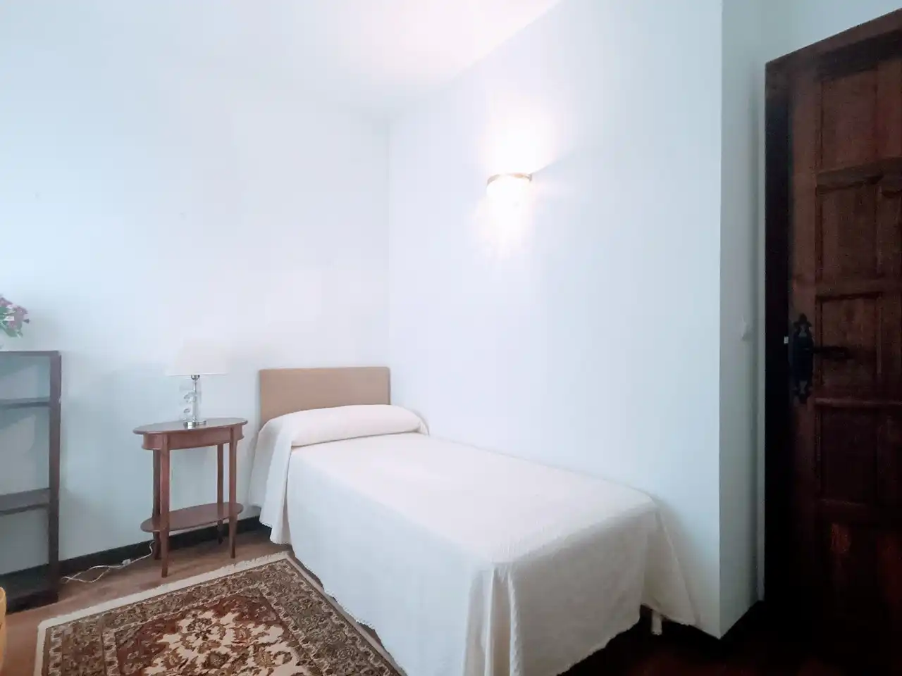 Bedroom of Flat for rent in El Escorial  with Heating, Terrace and Furnished