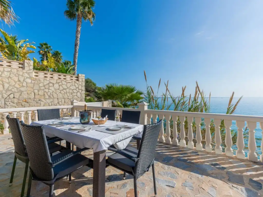 Houses for sale in Carrer d'Holanda, 12, Pueblo Español - Coveta Fumá