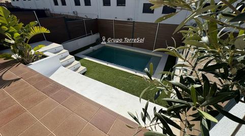 Foto 2 von Einfamilien-Reihenhaus zum Verkauf in De L'esglesia, Castellet i la Gornal, Barcelona