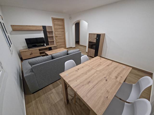 Piso en Alquiler en Passeig de Fabra i Puig en El Turó de la Peira