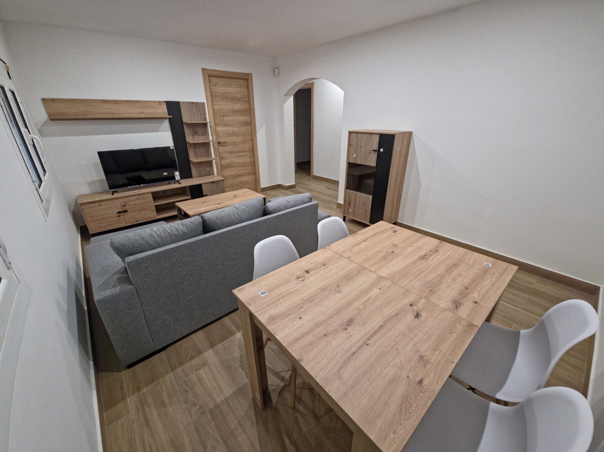 Sala de estar de Piso de alquiler en  Barcelona Capital con Amueblado, Horno y Lavadora