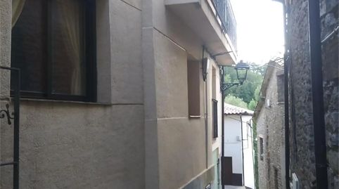 Foto 2 de Casa adosada en venda a Calle Félix, Castigaleu, Huesca