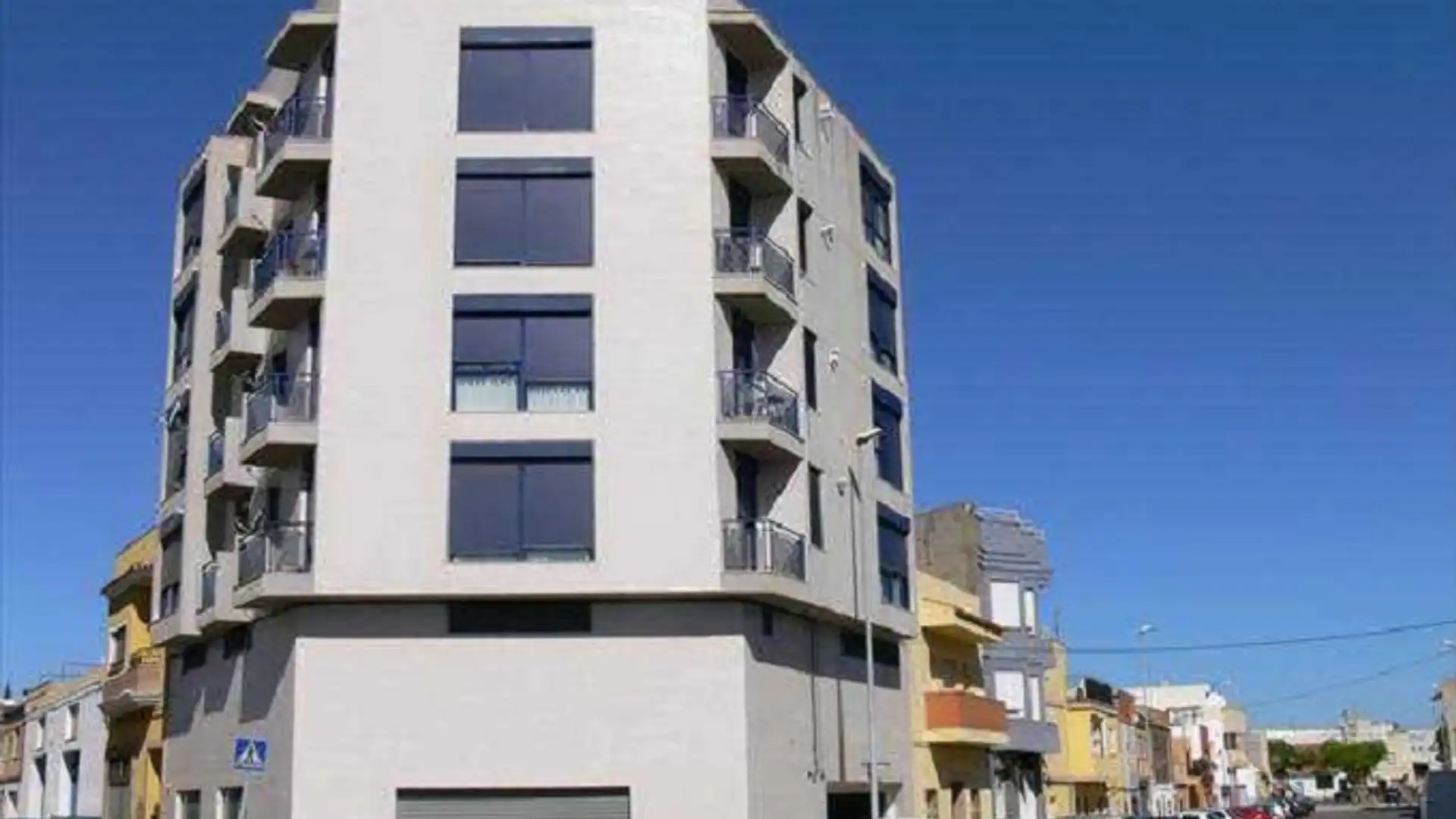 Vista exterior de Garaje en venta en Almazora / Almassora