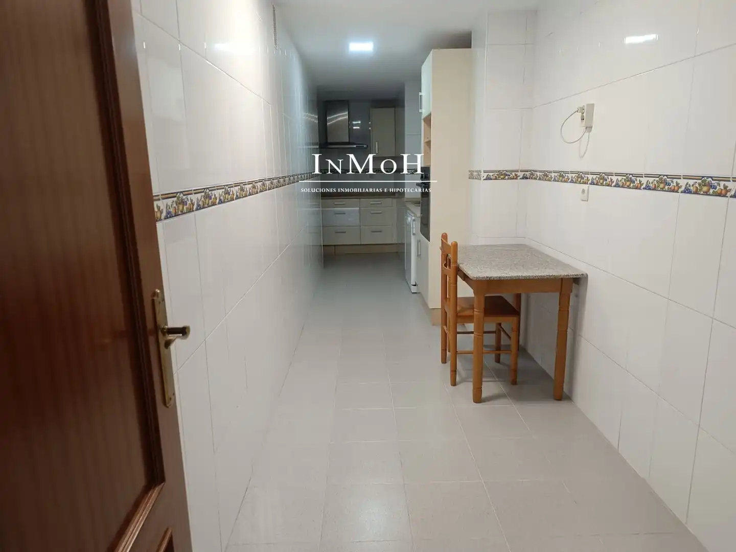 Wohnung zum Verkauf in San Fernando mit Heizung, Terrasse und Balkon