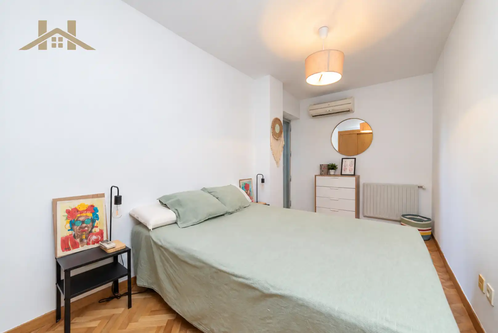 Habitación de Piso en venta en Avenida Europa