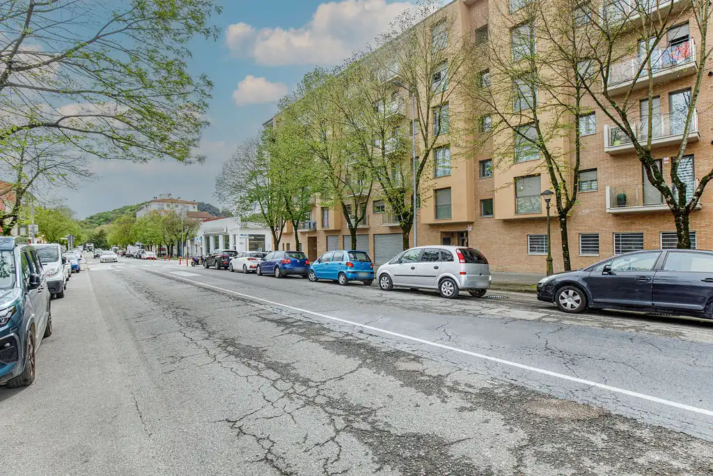 Vista exterior de Piso en venta en Olot