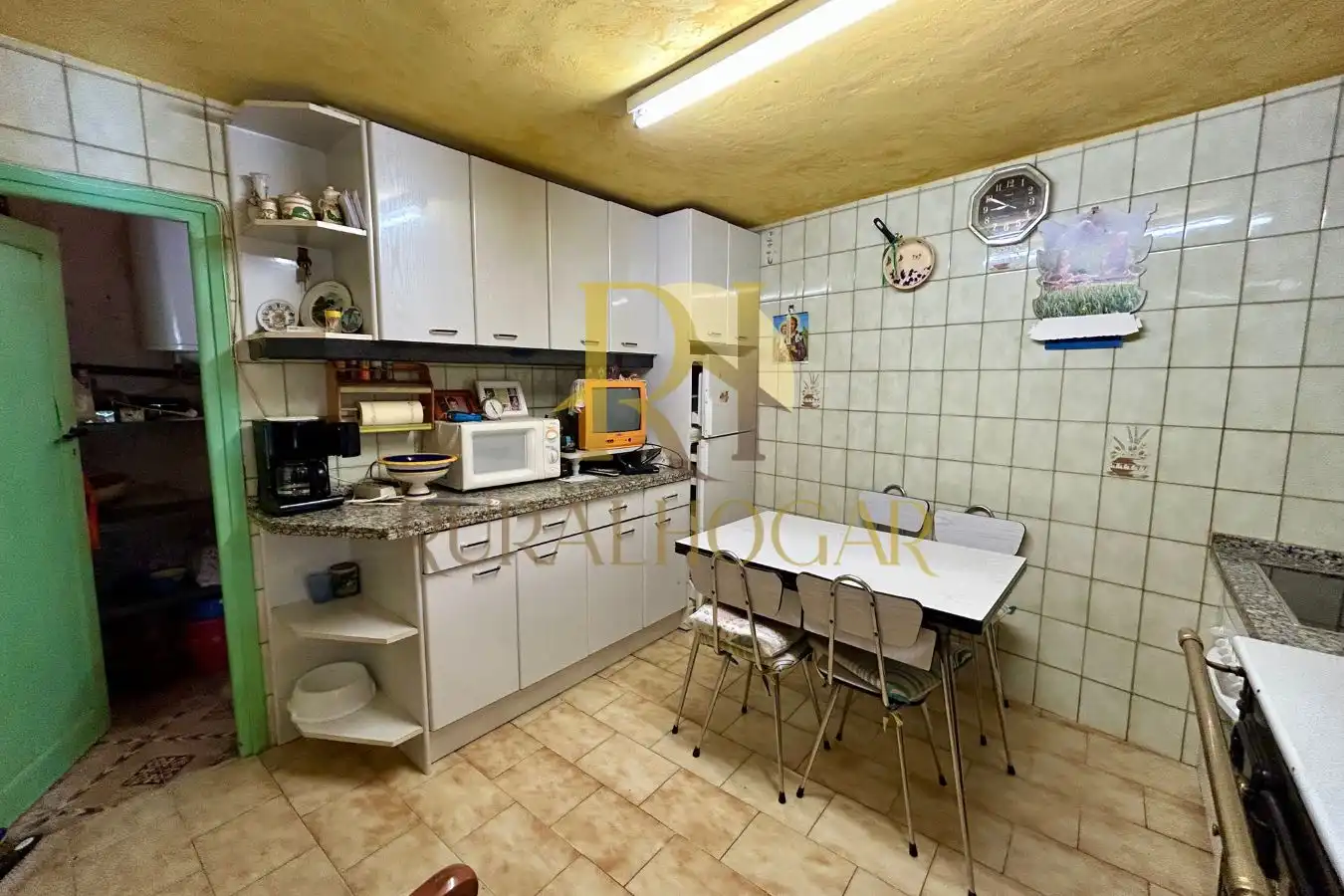 Kitchen of Houses for sale in Cármenes