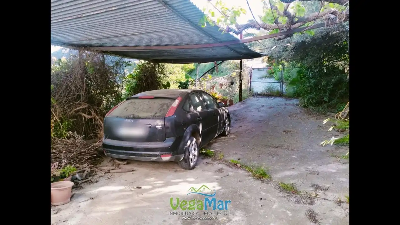 Parking de Edificio en venta en Nerja