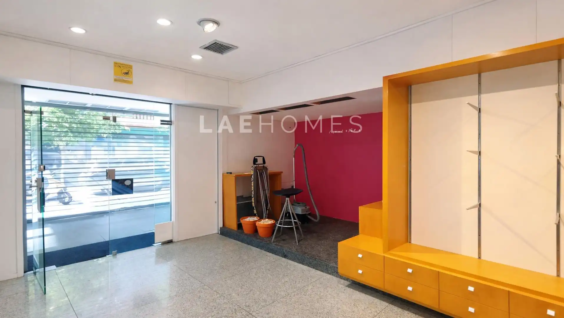 Business premises for sale in Centre - Zona Alta, imagen 7