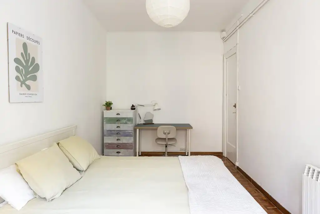Habitación de Apartamento en venta en Barcelona con Calefacción, Parquet y Balcón