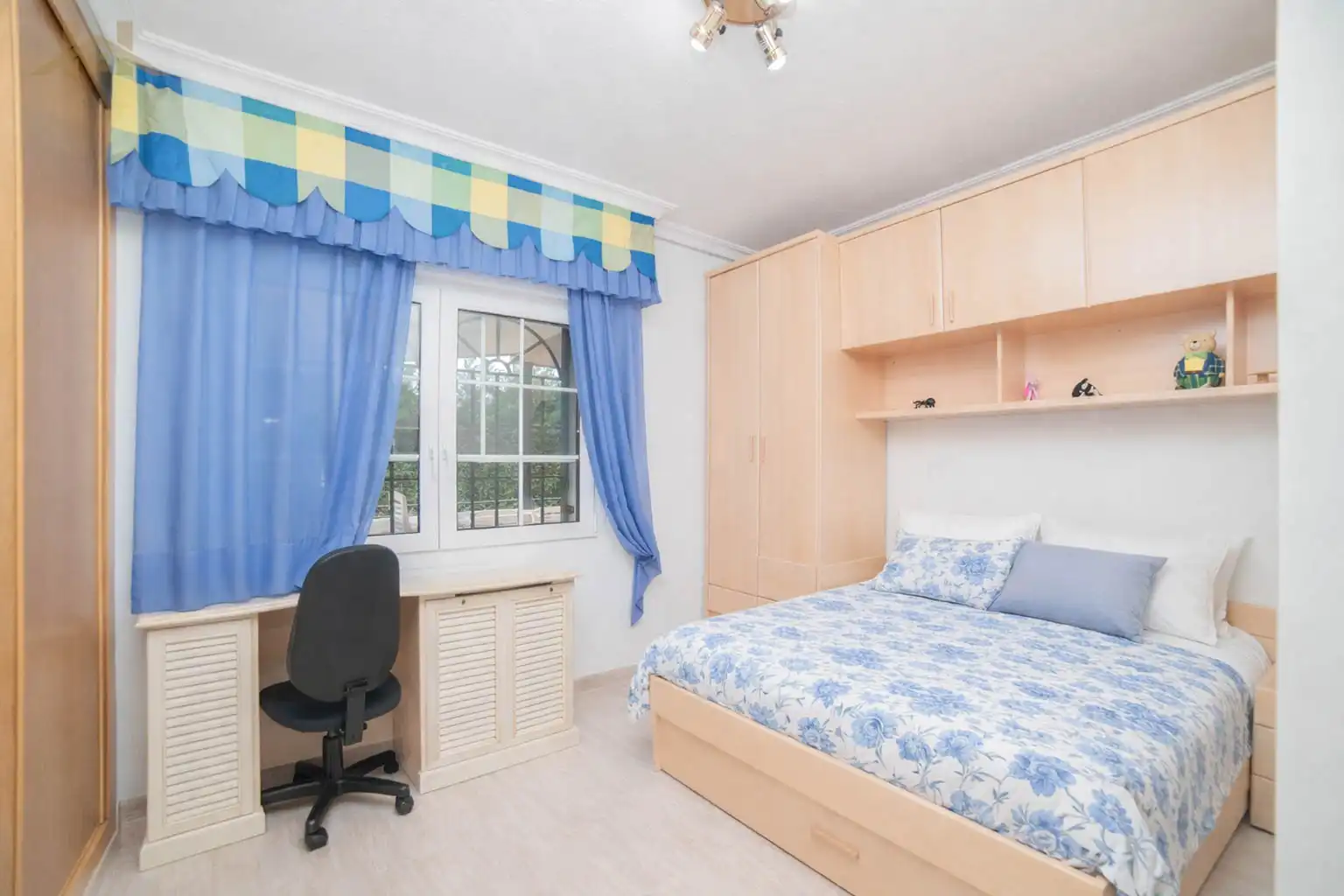 Bedroom of Houses for sale in Guadarrama  with Heating and Swimming Pool