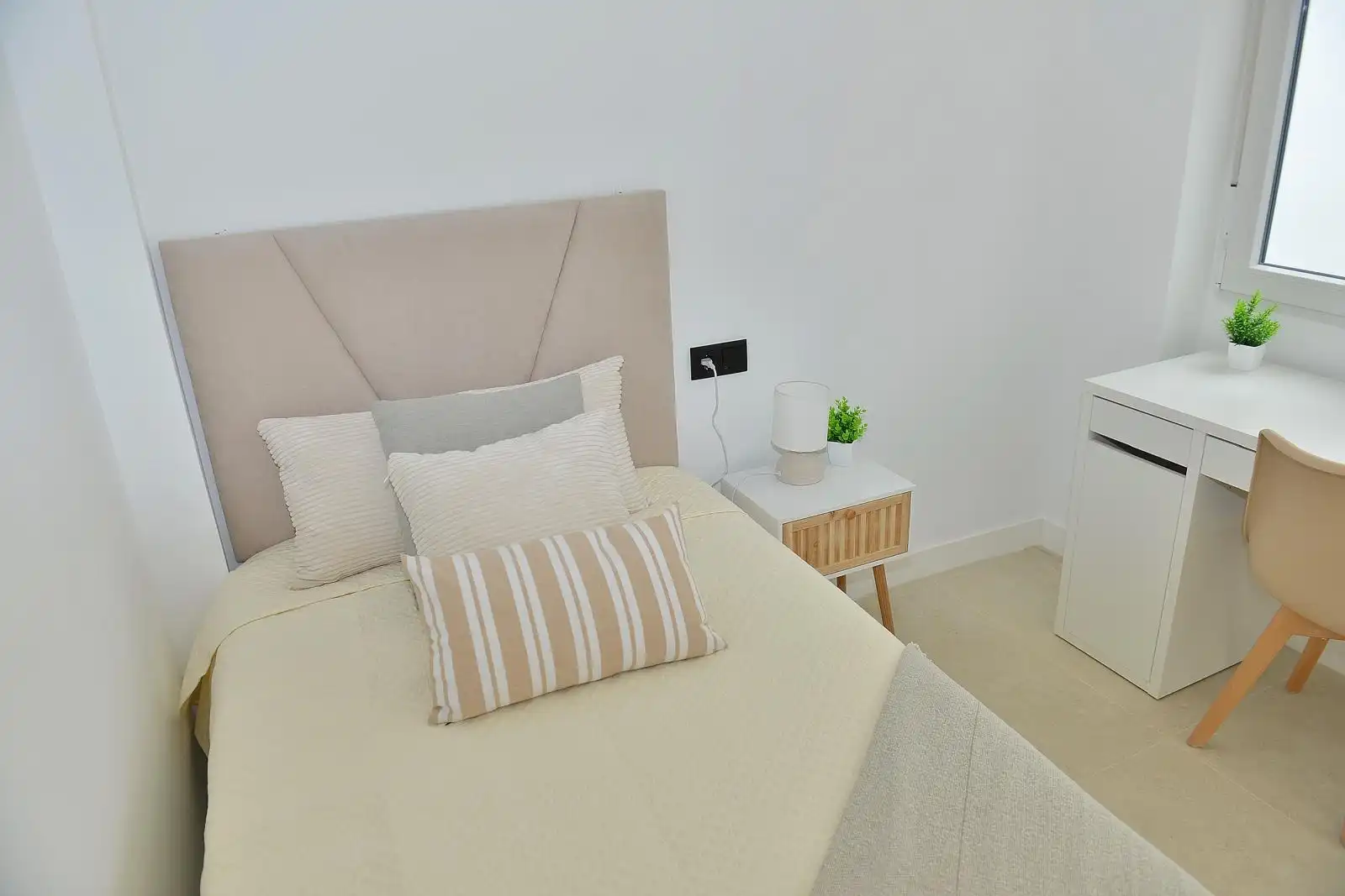 Dormitori de Casa o xalet en venda en Sevilla amb Terrassa