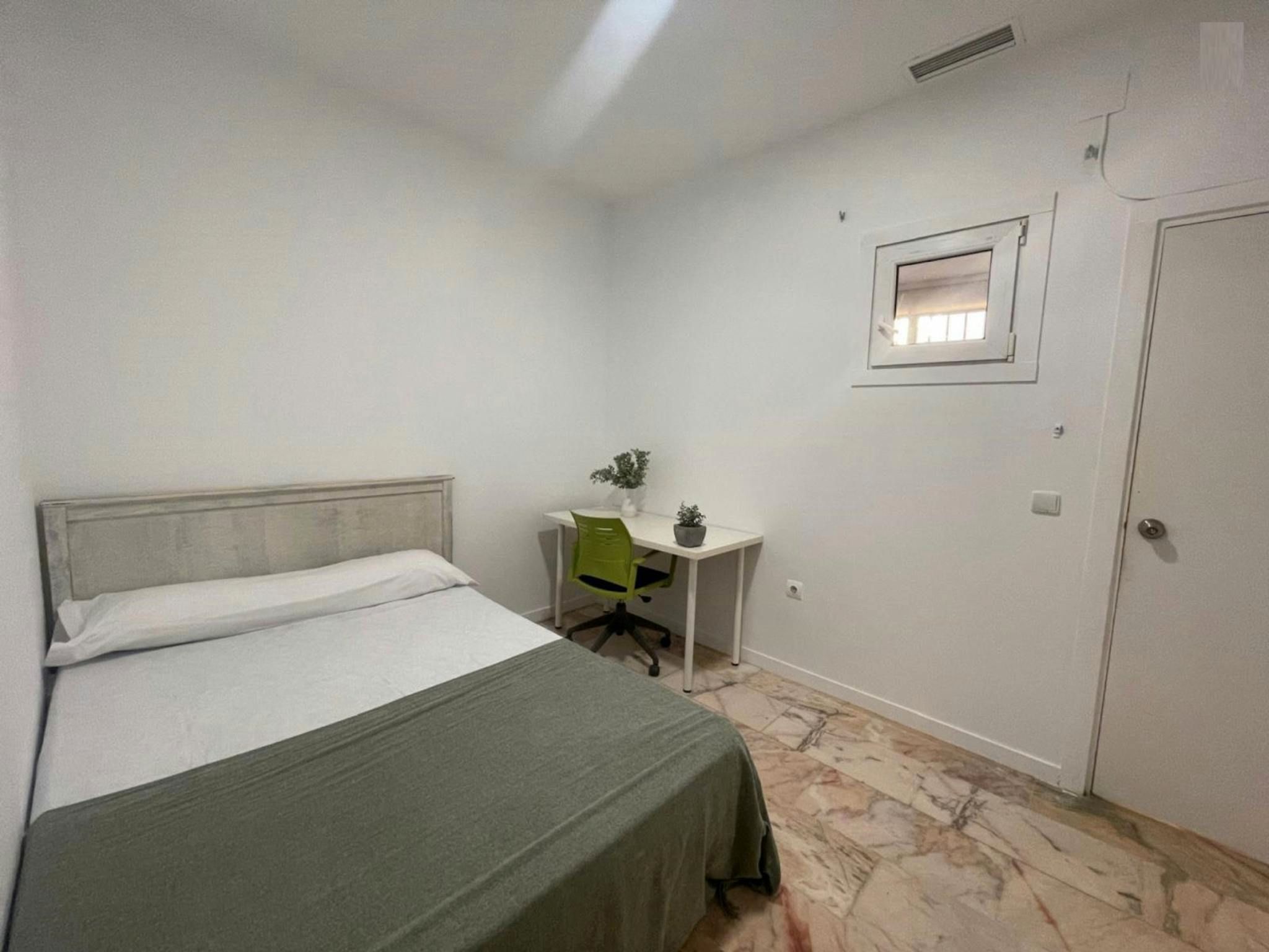 Pis per a compartir a N/A, El Porvenir