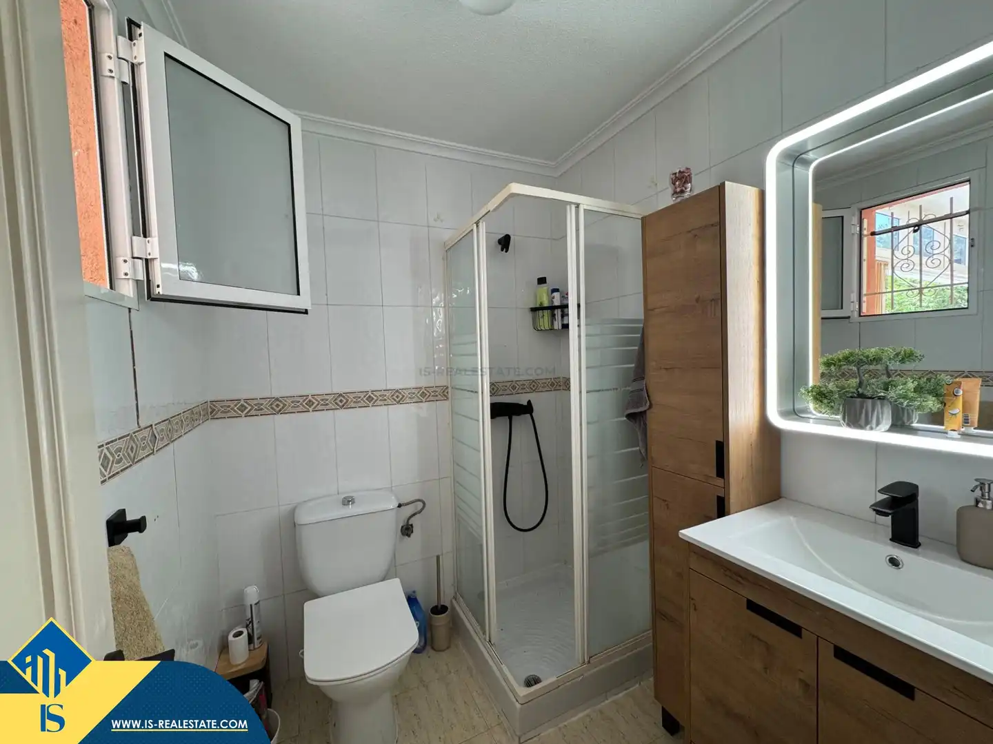 Bany de Casa o xalet en venda en Torrevieja amb Aire condicionat, Terrassa i Traster