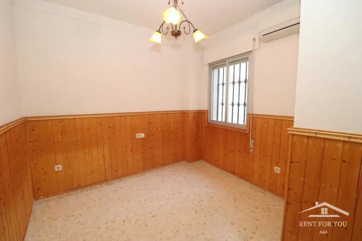 Schlafzimmer von Maisonette zur Miete in Coín mit Klimaanlage und Balkon