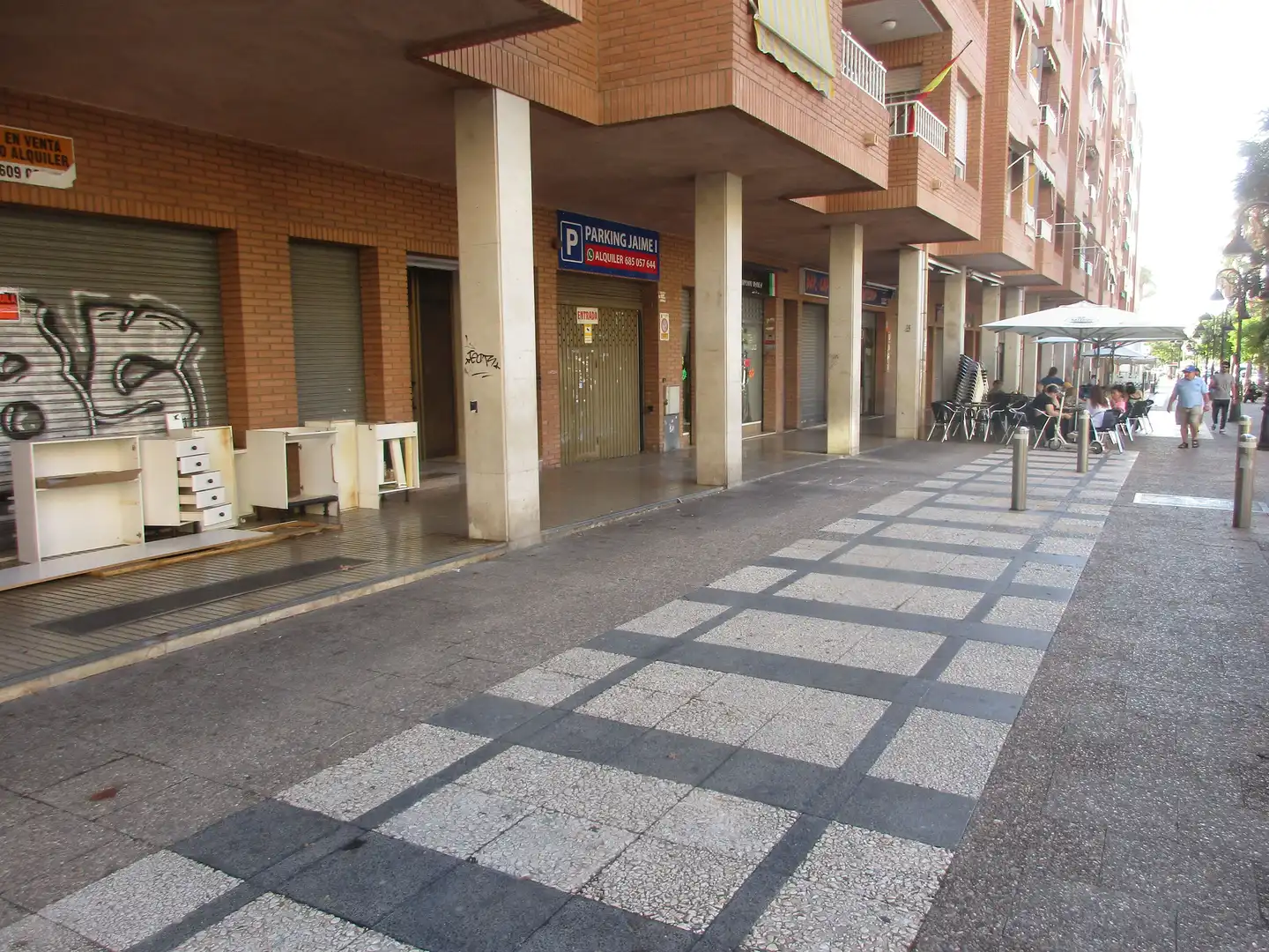 Individuel avec ascenseur à vendre à Avinguda de Pere el Cerimoniós 32