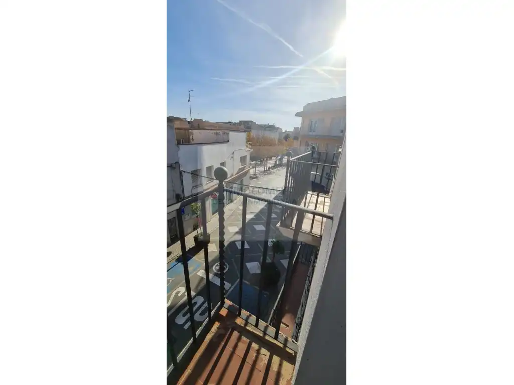 Außenansicht von Gebäude zum Verkauf in Torroella de Montgrí