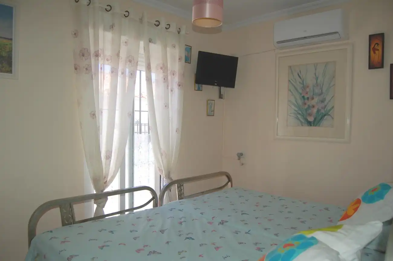 Schlafzimmer von Einfamilien-Reihenhaus zum Verkauf in Nerja mit Klimaanlage, Heizung und Terrasse