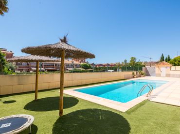 Adossat amb piscina en venda a Carrer la Mar
