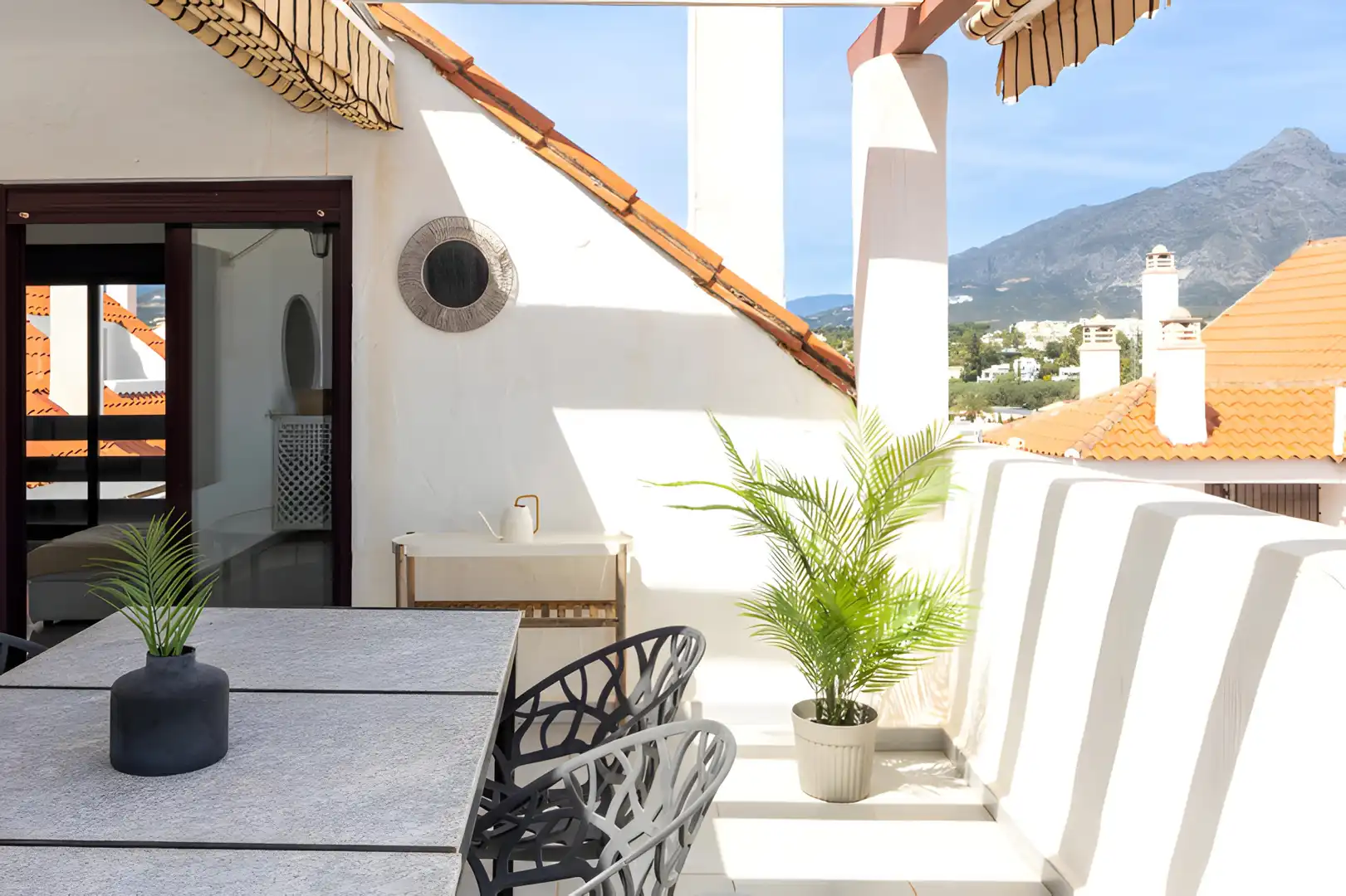 Penthouse with terrace for sale in Nueva Andalucía, imagen 19