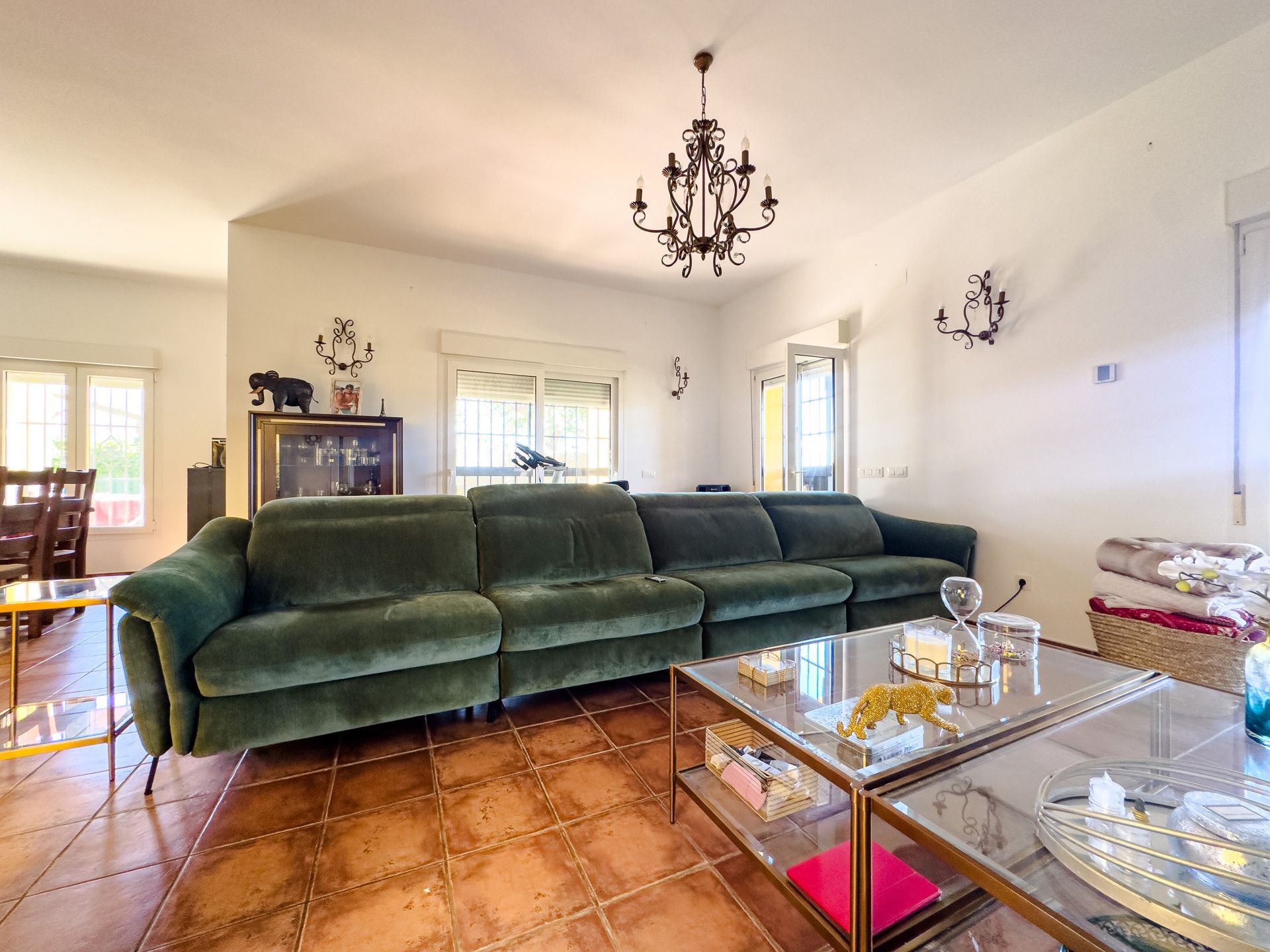 Living room of House or chalet for sale in Manilva  with Private garden and Swimming Pool