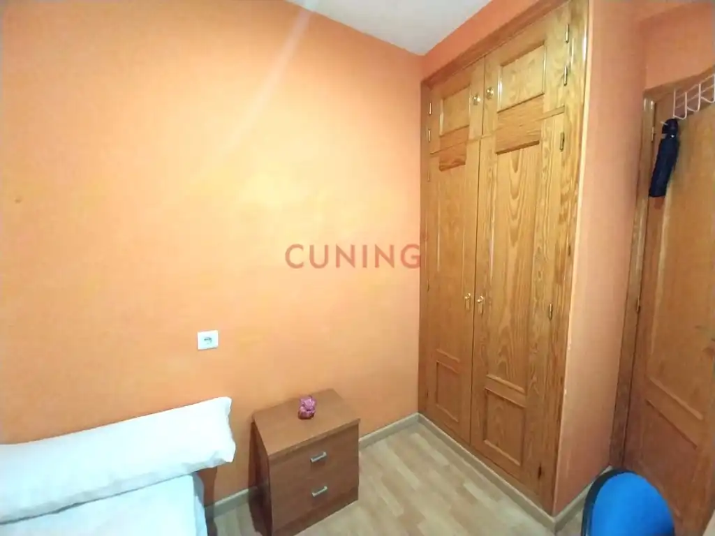 Bedroom of Flat for sale in Cáceres